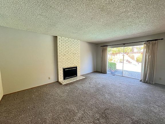 5th image of 6850 Glenview Dr