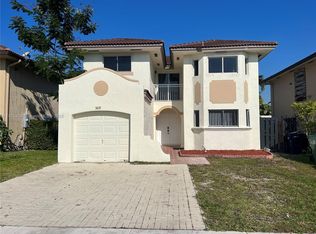 14137 SW 164th Ter, Miami, FL 33177