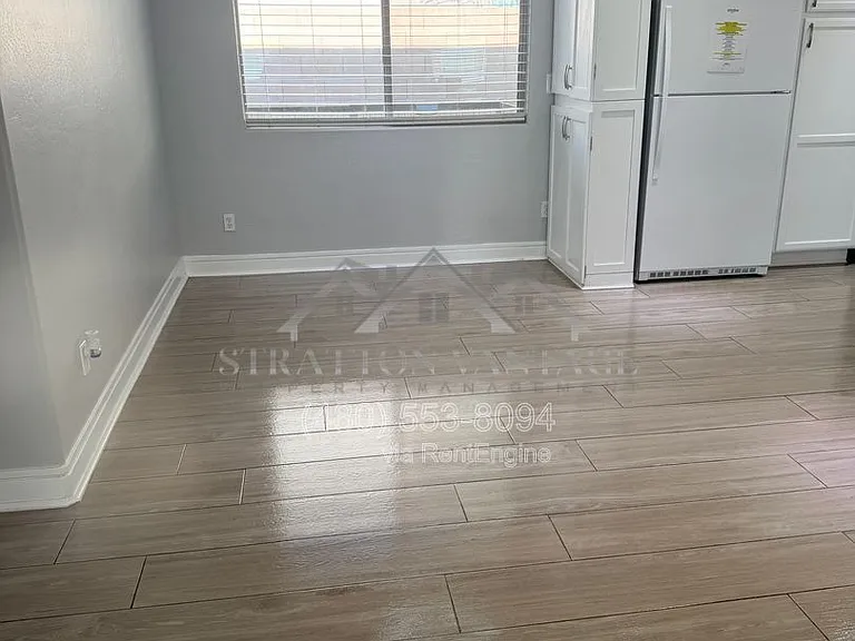 3068 E Ravenswood Dr — Photo 48