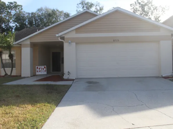8725 Huntfield St, Tampa, FL 33635