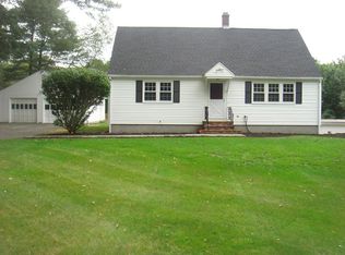 118 Fisher Rd, Southborough, MA 01772