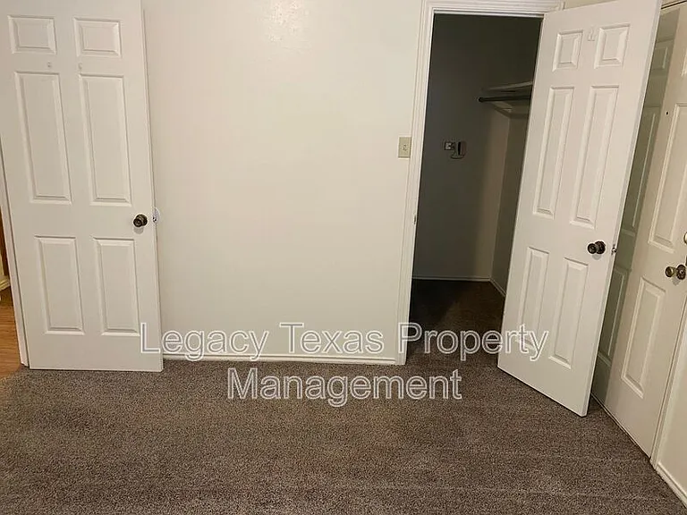 1412 Courtney Pl #A — Photo 24
