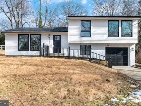5233 Lightning View Rd, Columbia, MD 21045