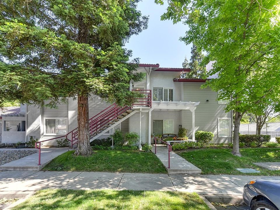 1st image of 7340 Hamden Pl Unit 112