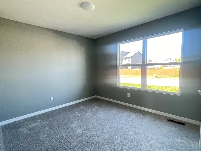 1722 N Hawthorne Pl — Photo 14