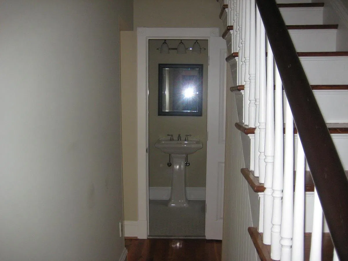 525 S Laurel Street — Photo 4