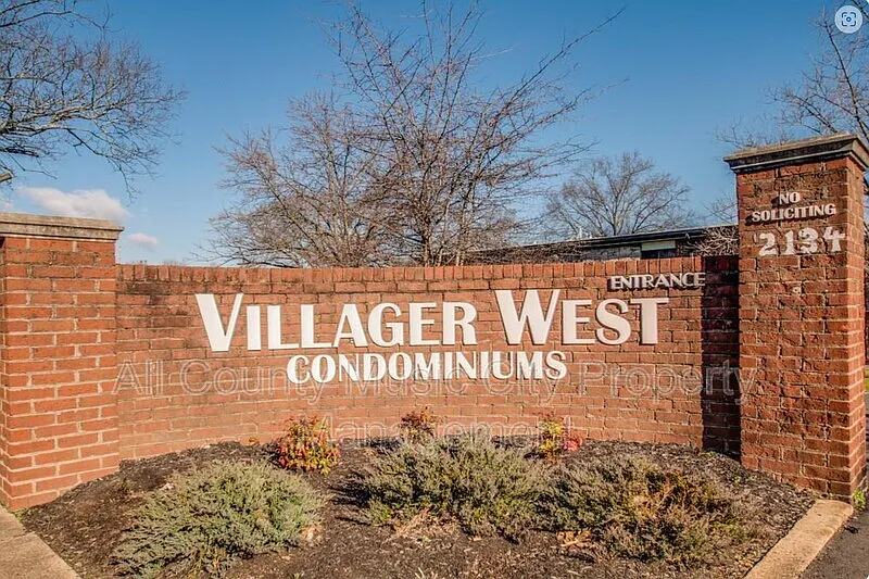 1 bed, 1.0 bath, 552 sqft, $1,200 — Photo 1