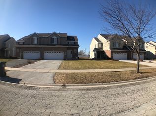 19918 Park Ave, Lynwood, IL 60411