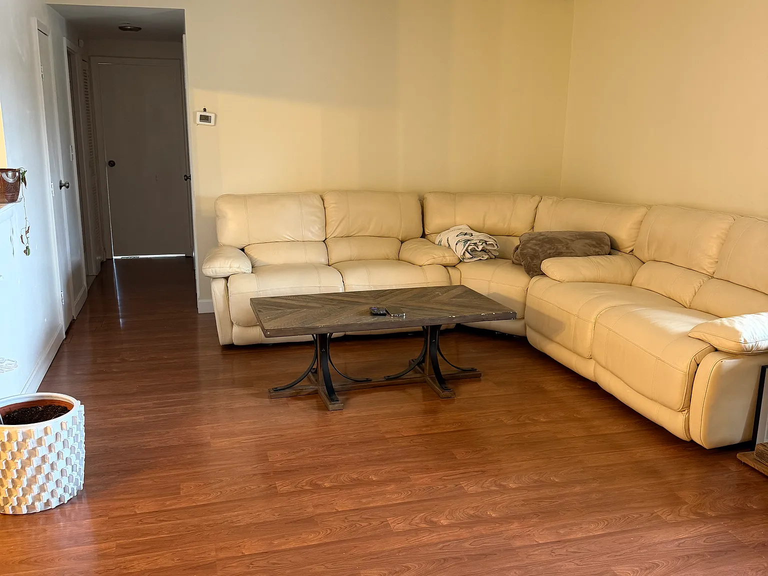 2 bed, 1.5 bath, 1100 sqft, $2,695 — Photo 4