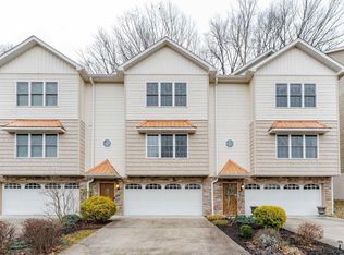 56 Westminster Dr, Morgantown, WV 26501