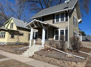 445 Morton St W, Saint Paul, MN 55107