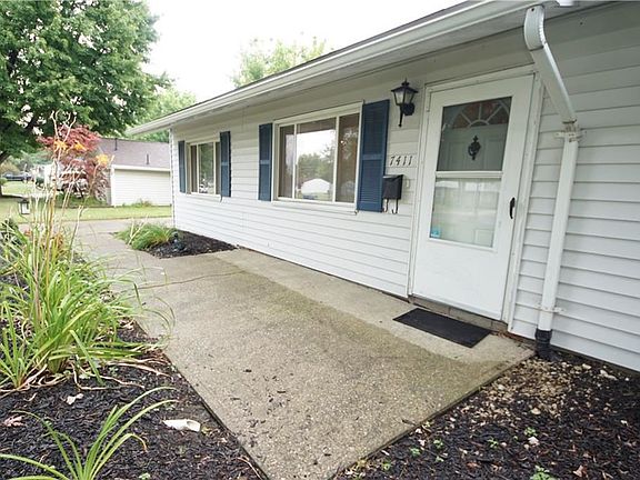 2nd image of 7411 Chennault Dr