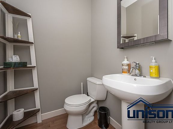 3rd image of 528 34th St NW #1
