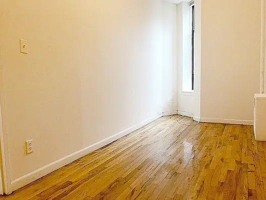 Rented by AJ Clarke | media 11