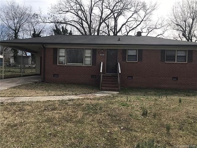 1st image of 2319 Hedgewood Cir