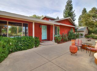 10018 Davis Rd, Wilton, CA 95693
