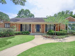 6139 Willers Way, Houston, TX 77057