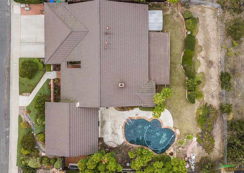 1st image of 8129 Hemingway Ave
