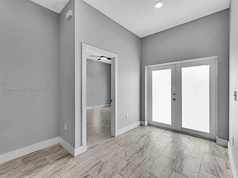 803 N 20th St — Photo 31