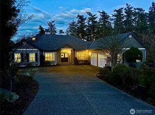 270 Kineth Point Pl, Coupeville, WA 98239