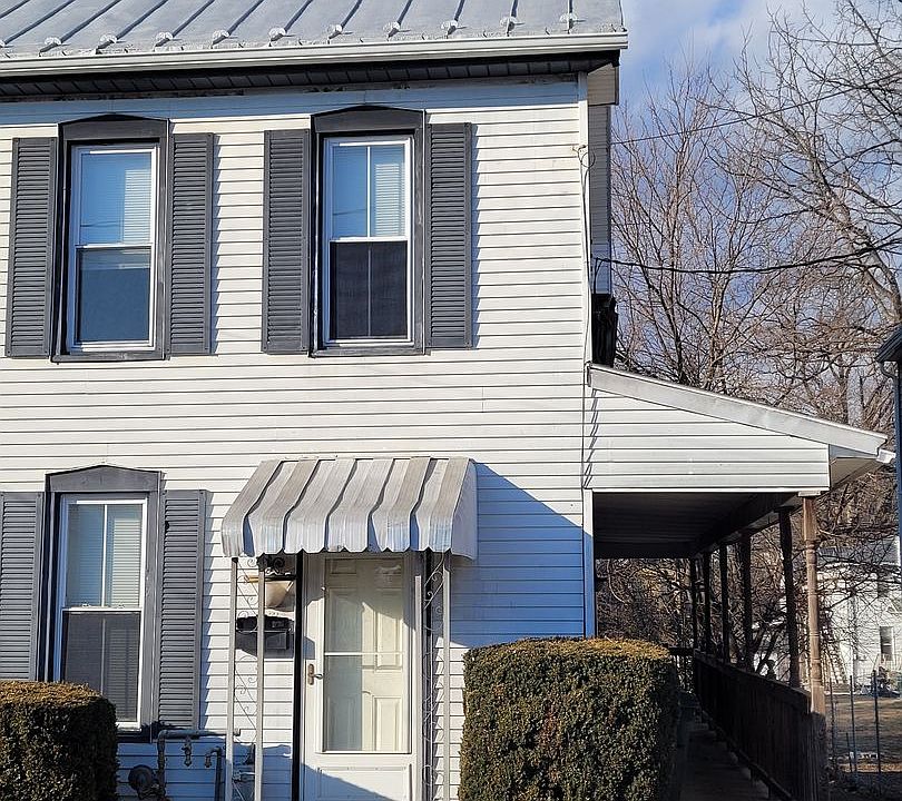 1st image of 123 E Burd St