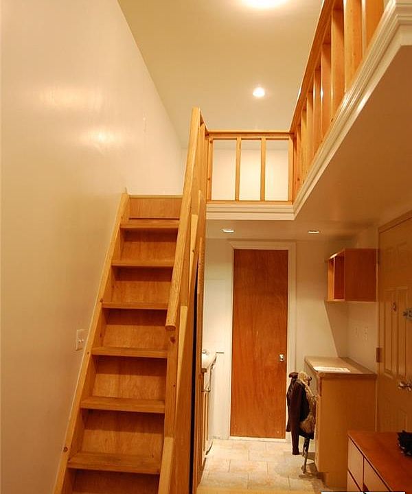 1st image of 323 W 30th St APT A4