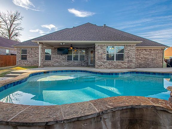 2nd image of 3018 Dapple Gray Rd