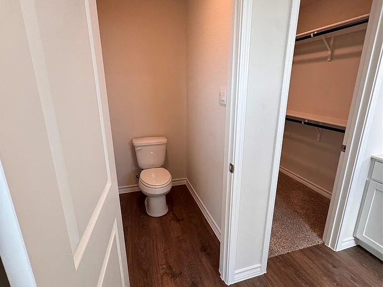 204 Steele Hbr — Photo 31