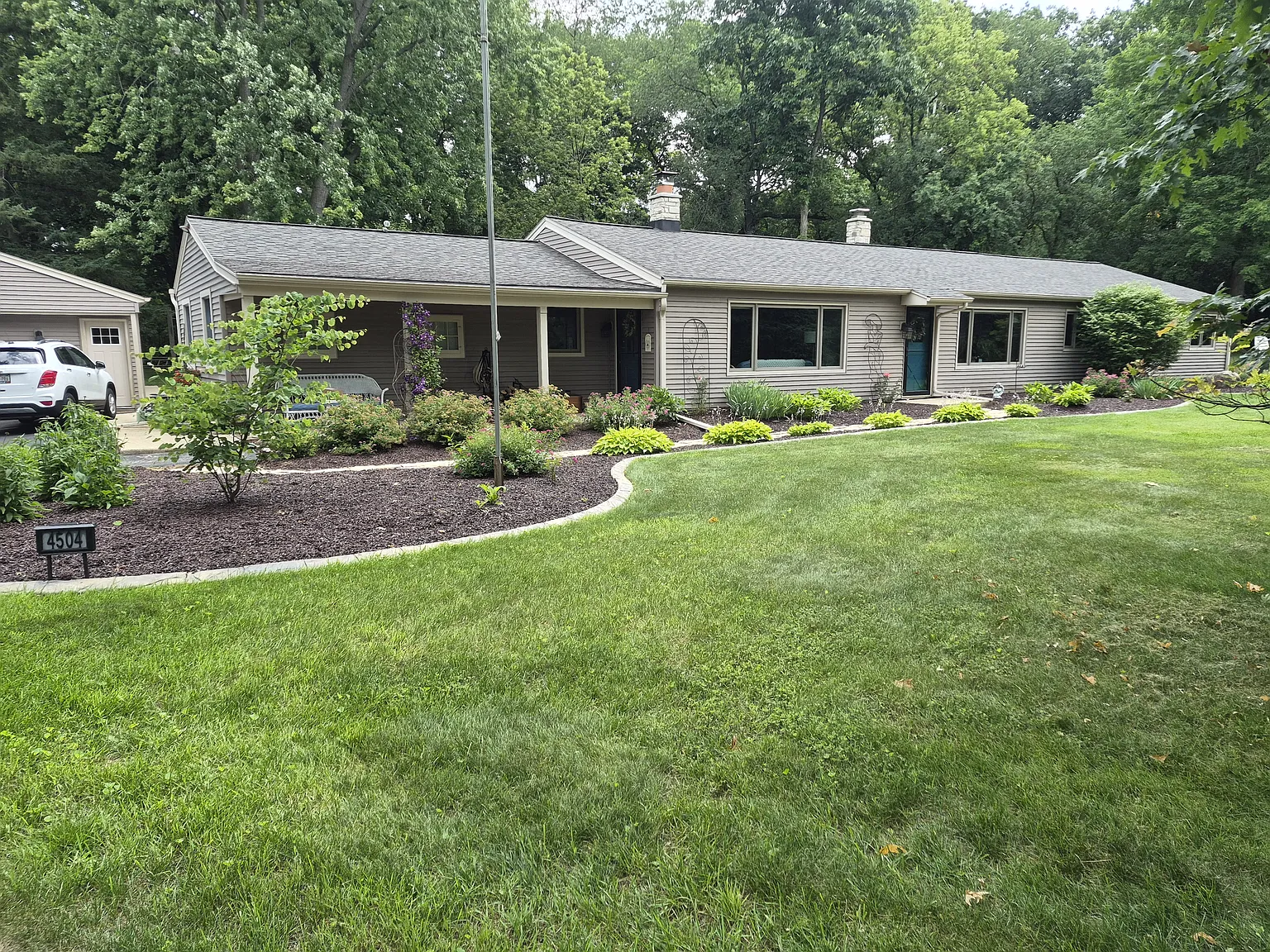 Deer Park Rd, Oconomowoc — Photo 1