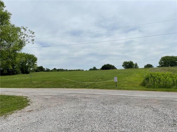 110 Gulf Stream St, Gallatin, MO 64640