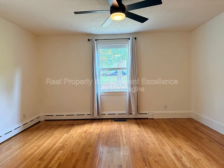 620 Carr St — Photo 38