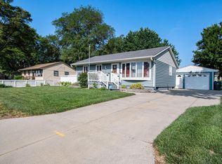 312 Arnold Ave, Council Bluffs, IA 51503