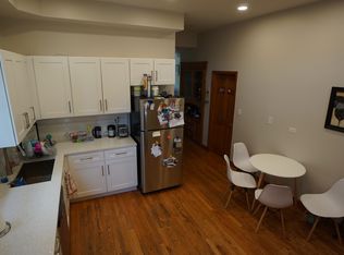1324 W Addison St #2, Chicago, IL 60613