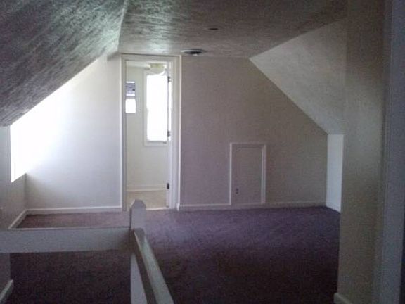 3rd image of 2001 Westover Ave