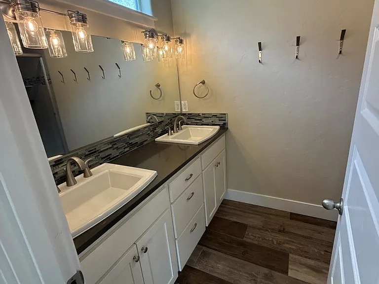 20747 NE Angora Ct — Photo 9