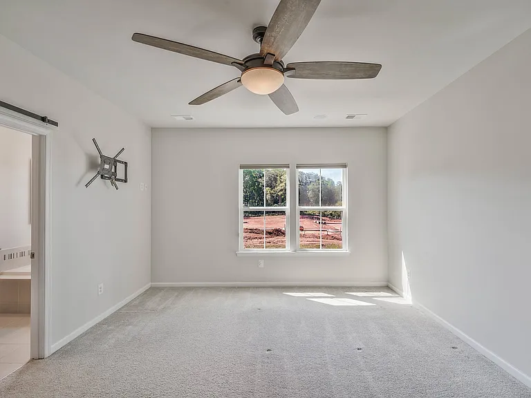 10711 Hinton Way — Photo 28