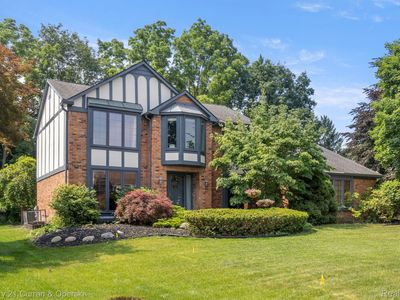 37677 E Meadowhill Dr, Northville, MI, 48167