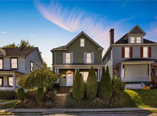 411 Franklin Ave, Ellwood City, PA 16117