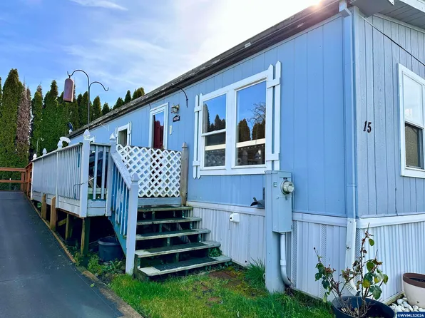 208 W Heintz St Unit 15, Molalla, OR 97038