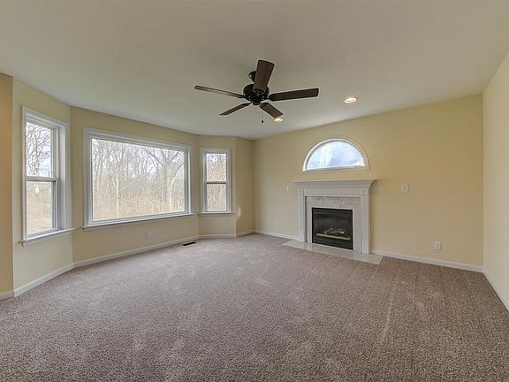 3rd image of 2058 Fullmoon Ct