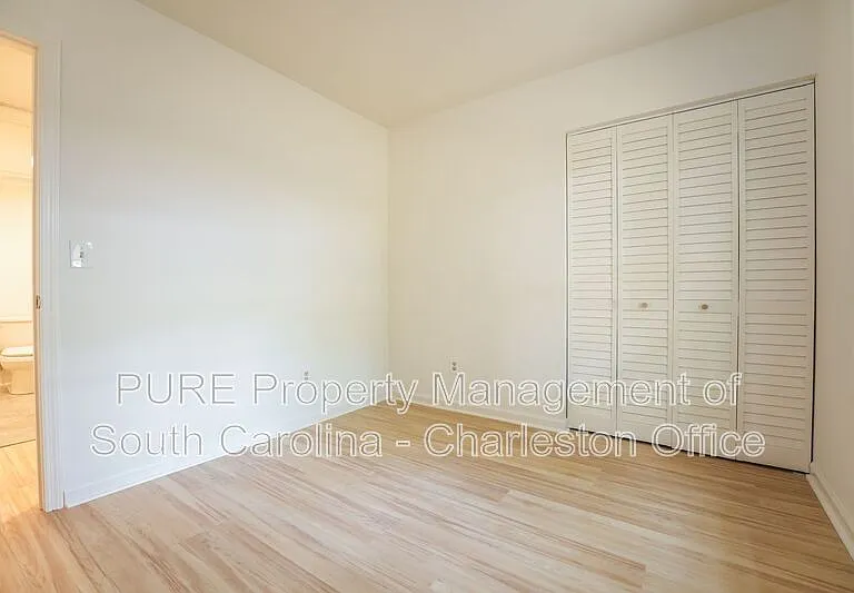 312 Macgregor Dr — Photo 14
