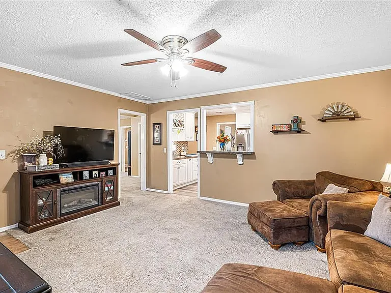 11521 Carriage Dr — Photo 29