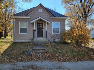 441 Conger St, Waterloo, IA 50703