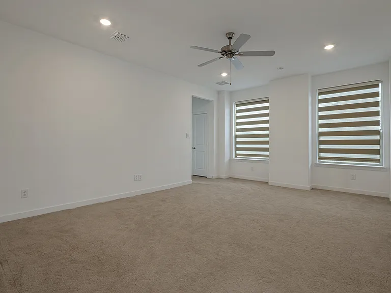 108 Invermore Dr — Photo 9