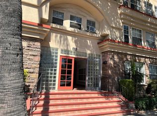 615 S Rossmore Ave #V400, Los Angeles, CA 90005
