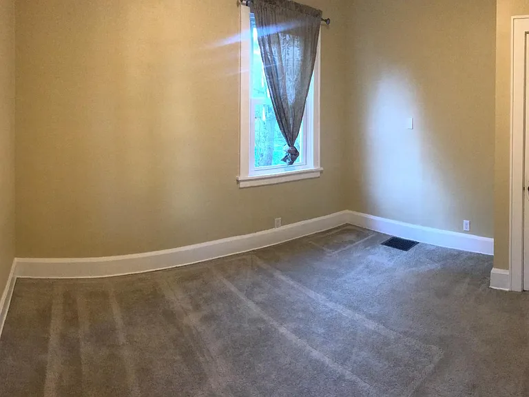 3217 Price Ave #1 — Photo 9