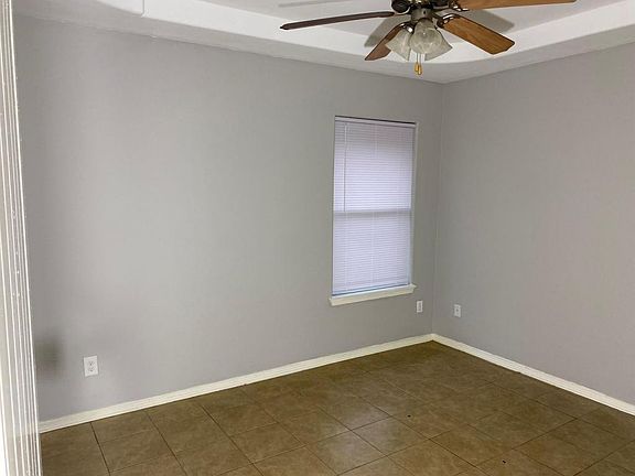 3rd image of 3008 E Diamondhead Ave APT 4