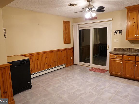 5th image of 9443 Crystal Falls Dr
