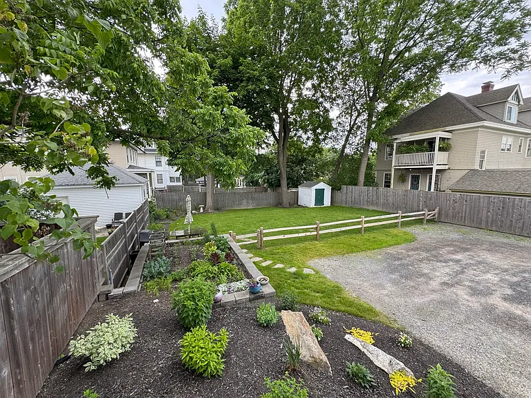 29 Ocean Ave #2 — Photo 18