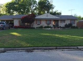 219 Leighton Dr, Terrell, TX 75160